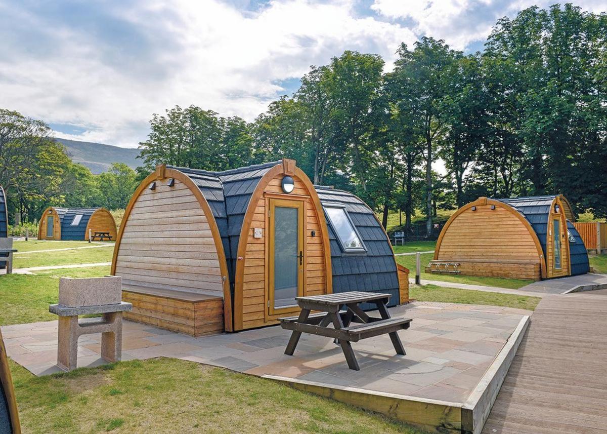 Dovestone Holiday Park Otel Greenfield  Dış mekan fotoğraf